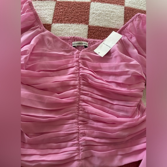 NWT Abercrombie & Fitch top - Picture 3 of 6